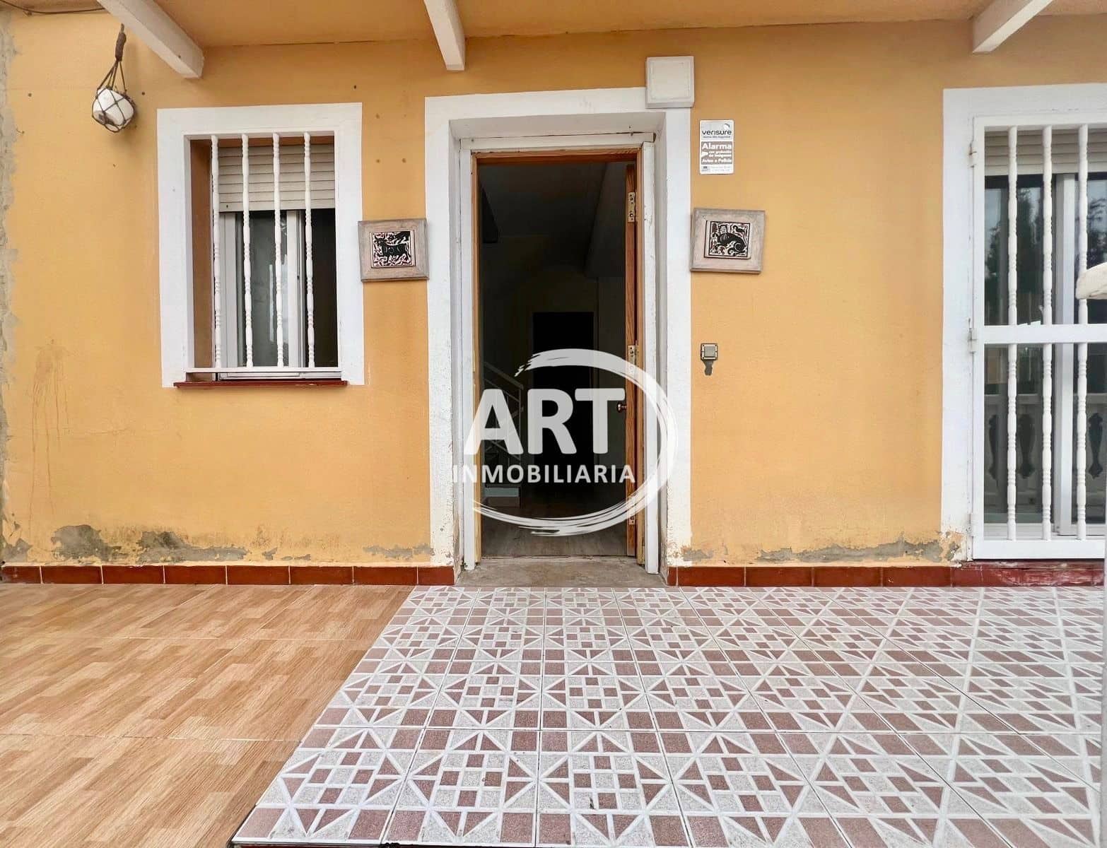 3 bedroom Villa for sale in L'Eliana - € 325,000 (Ref: 9526120)