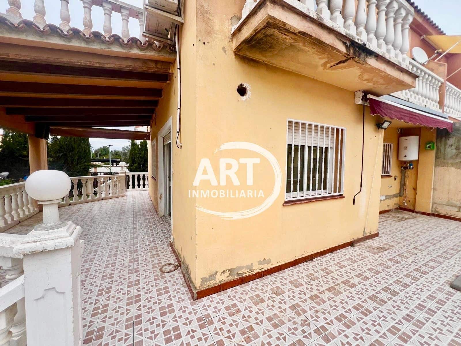 3 bedroom Villa for sale in L'Eliana - € 325,000 (Ref: 9526120)