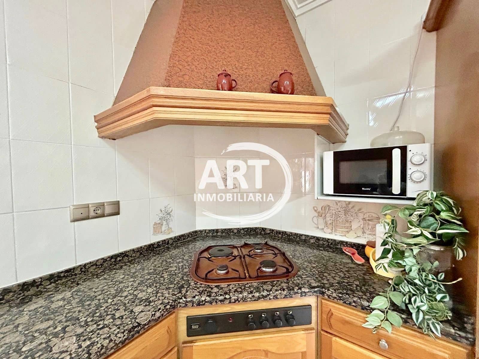 Chalet de 4 habitaciones en L'Eliana en venta con garaje - 690.000 € (Ref: 9526121)