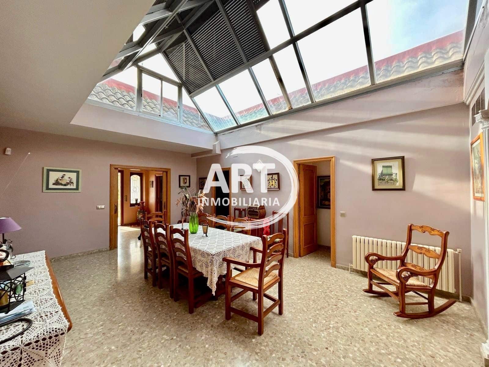 Chalet de 4 habitaciones en L'Eliana en venta con garaje - 690.000 € (Ref: 9526121)