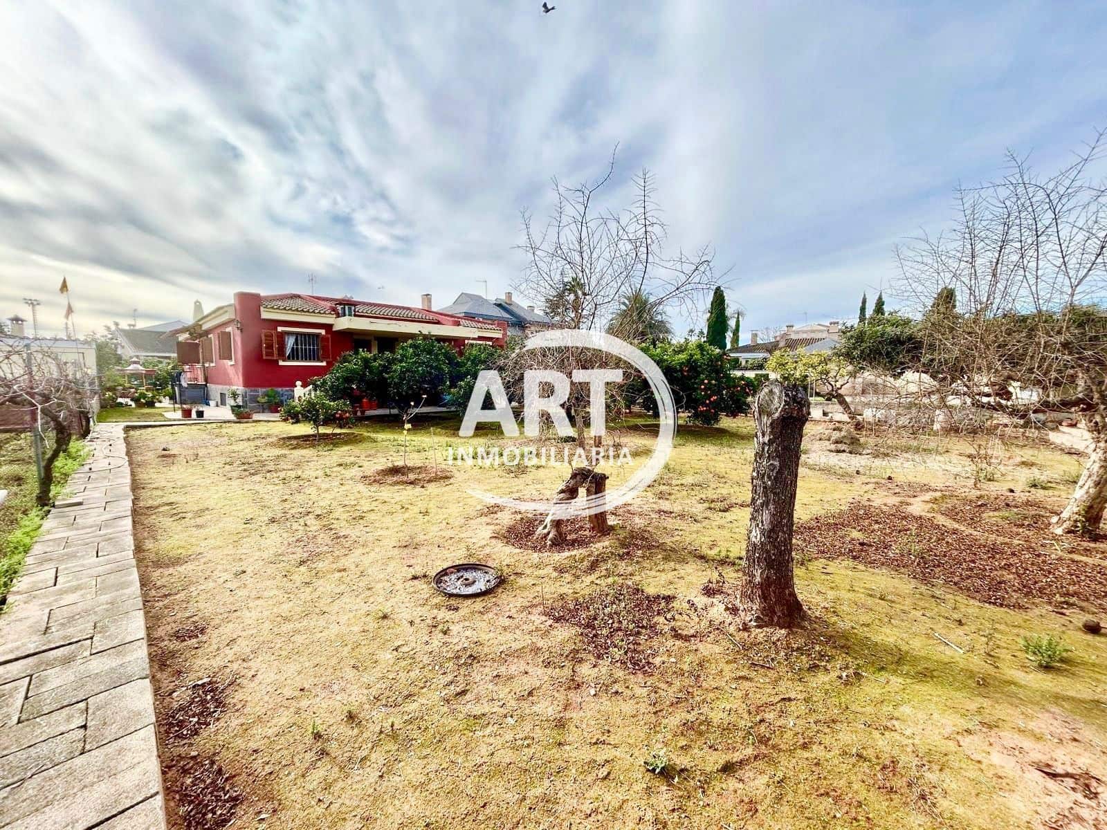 Chalet de 4 habitaciones en L'Eliana en venta con garaje - 690.000 € (Ref: 9526121)