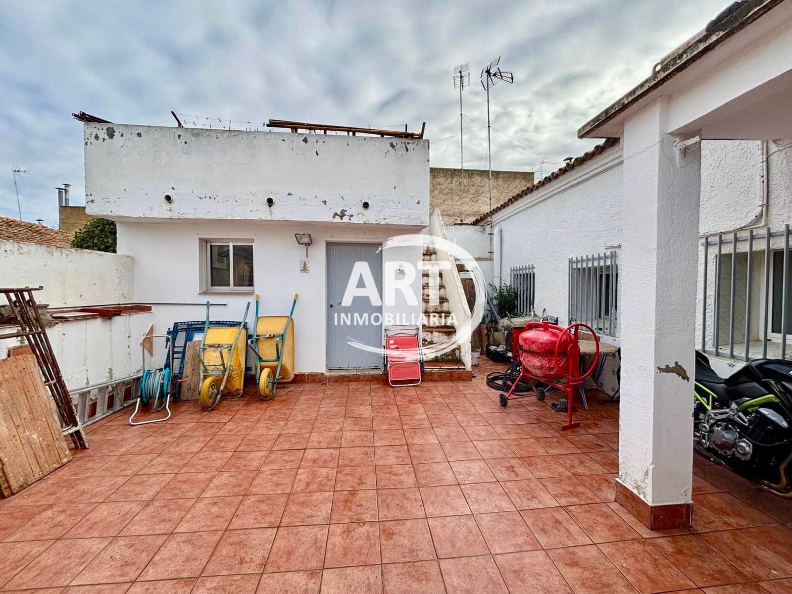 3 slaapkamer Huis te koop in L'Eliana met garage - € 330.000 (Ref: 9529414)