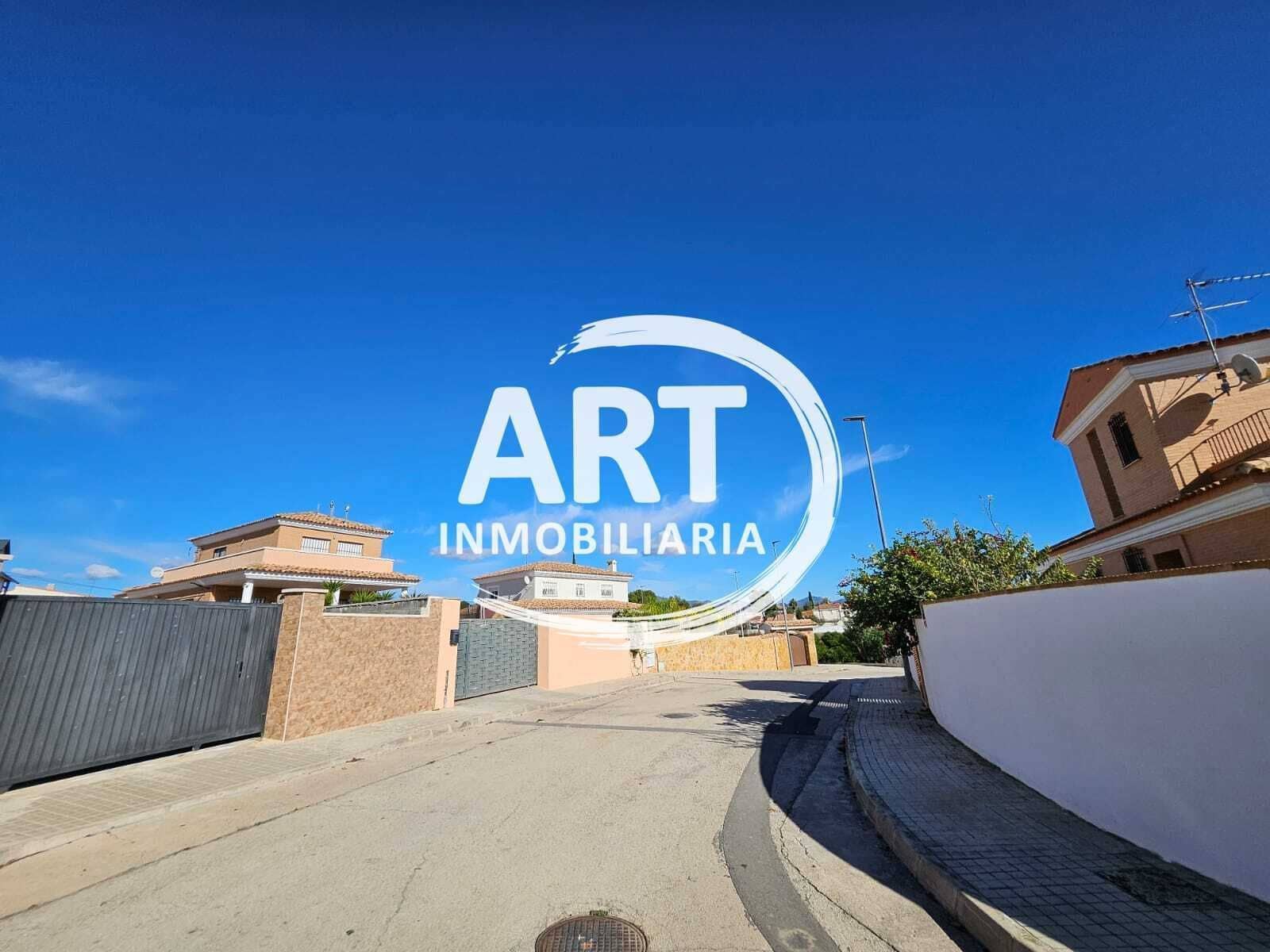 Undeveloped Land for sale in La Pobla de Vallbona - € 135,000 (Ref: 9533189)