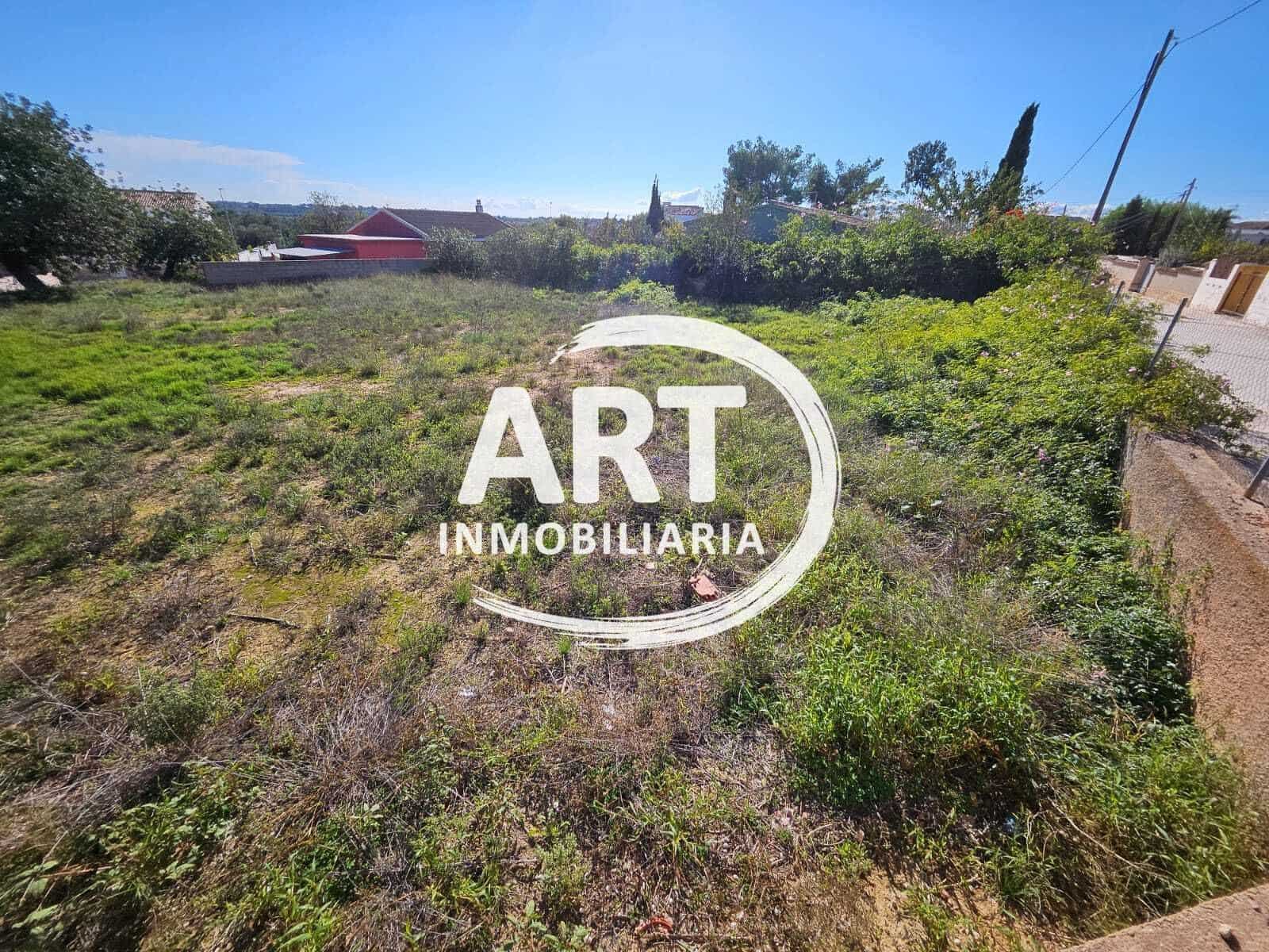 Undeveloped Land for sale in La Pobla de Vallbona - € 135,000 (Ref: 9533189)