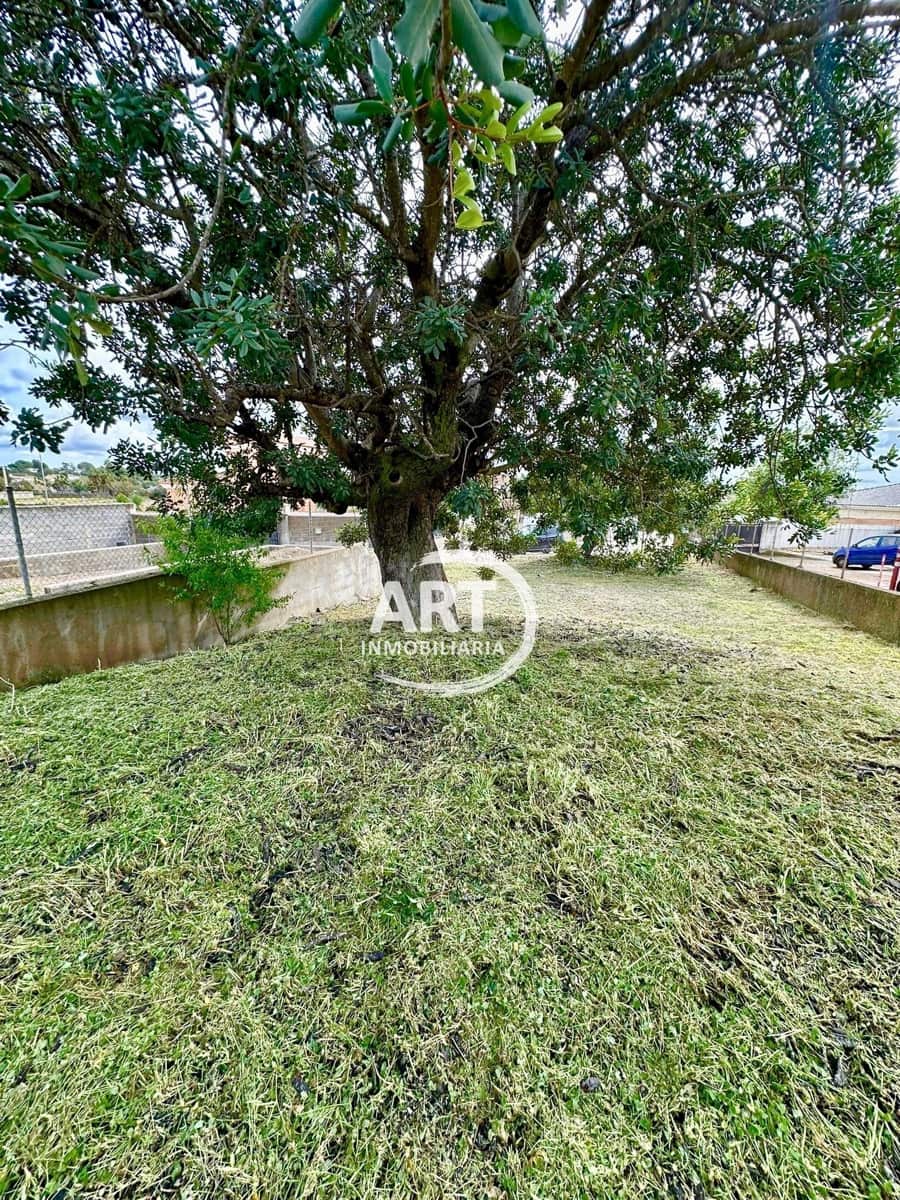 Undeveloped Land for sale in La Pobla de Vallbona - € 135,000 (Ref: 9533189)