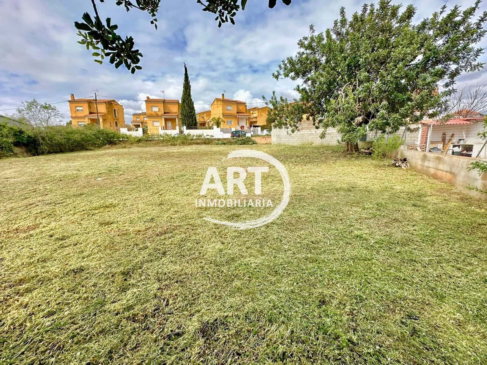 Undeveloped Land for sale in La Pobla de Vallbona - € 135,000 (Ref: 9533189)