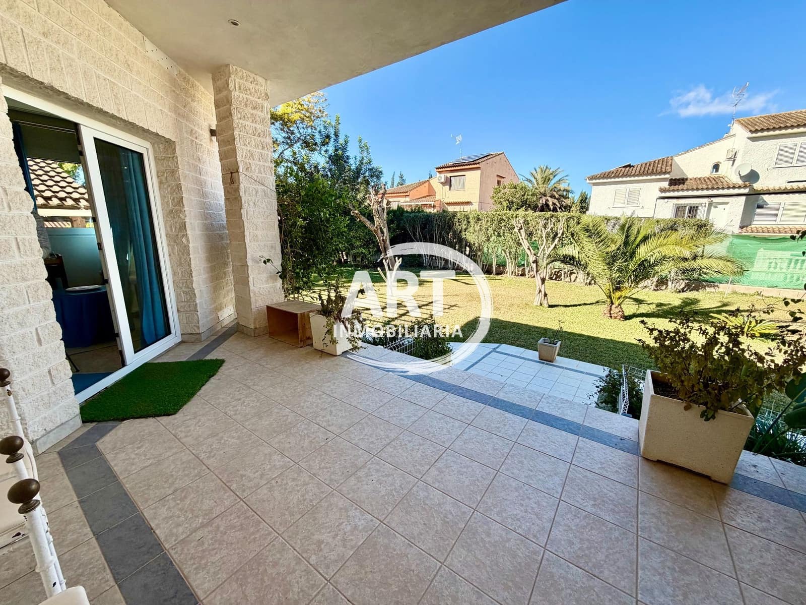 5 sypialnia Willa na sprzedaż w L'Eliana z basenem garażem - 925 000 € (Ref: 9540763)