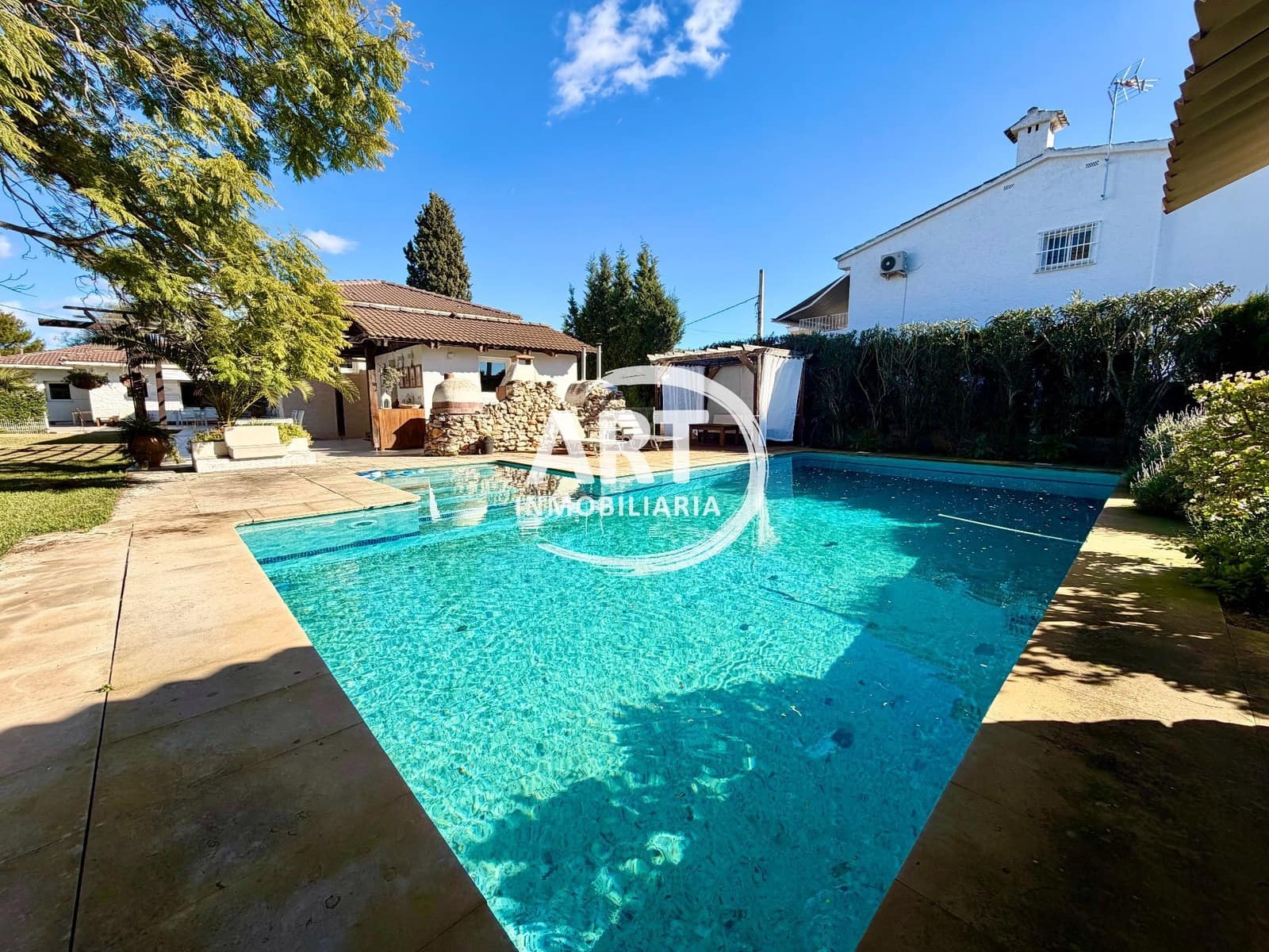 5 sypialnia Willa na sprzedaż w L'Eliana z basenem garażem - 925 000 € (Ref: 9540763)