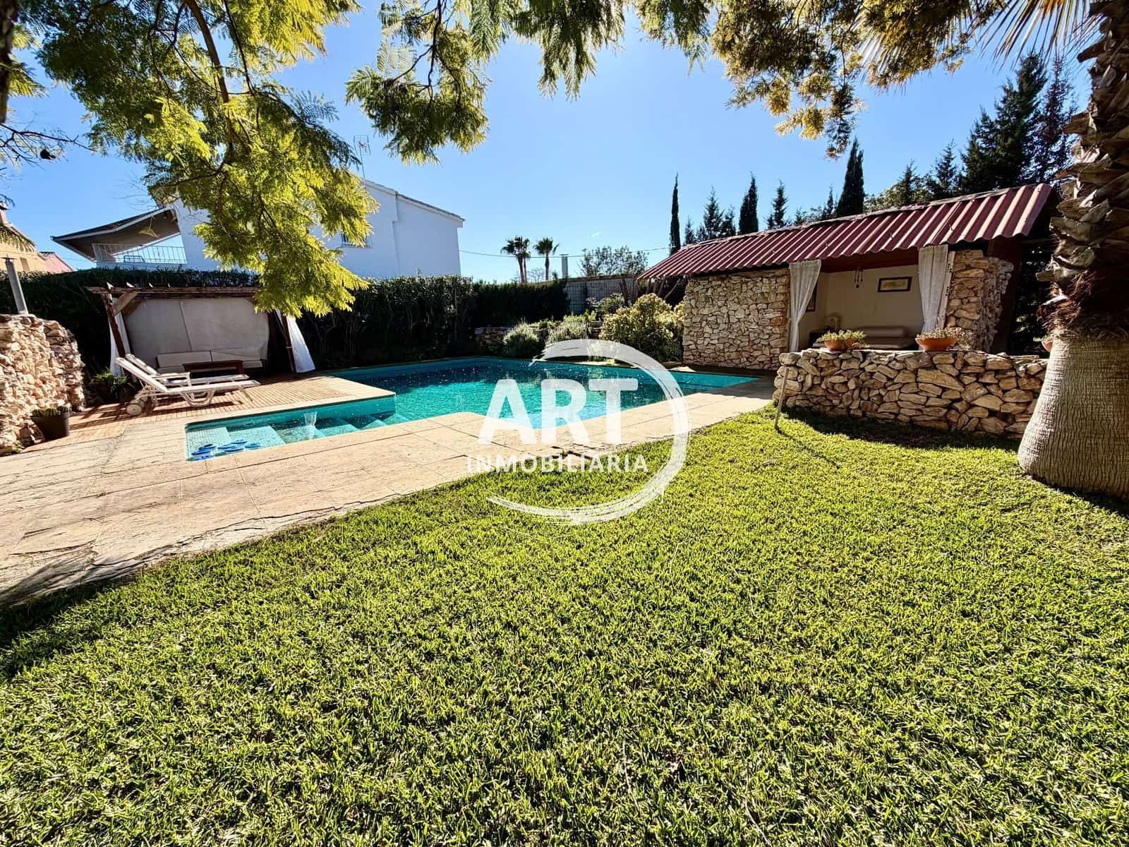 5 sypialnia Willa na sprzedaż w L'Eliana z basenem garażem - 925 000 € (Ref: 9540763)