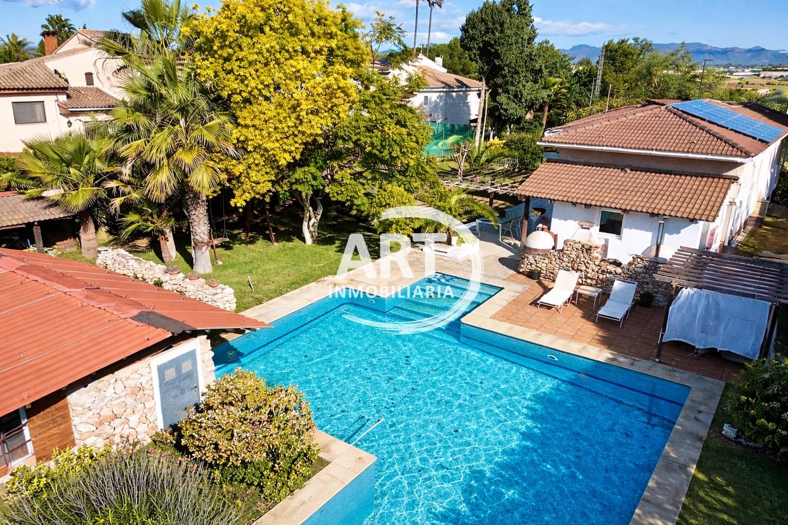 5 bedroom Villa for sale in L'Eliana with pool garage - € 925,000 (Ref: 9540763)