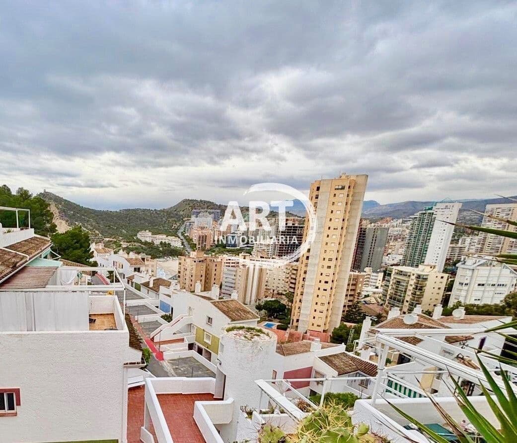 Studio til salgs i Benidorm med svømmebasseng garasje - € 159 000 (Ref: 9547543)