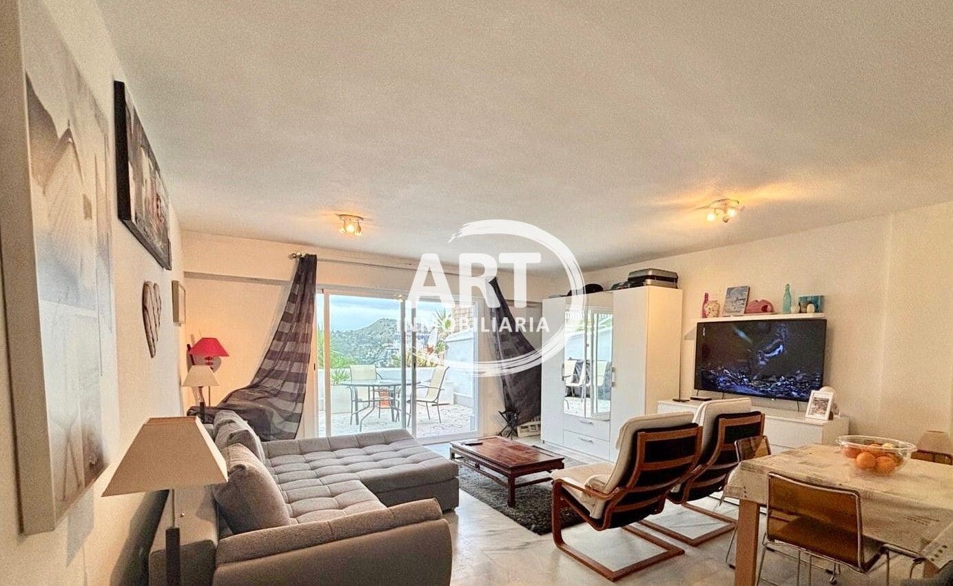 Studio til salgs i Benidorm med svømmebasseng garasje - € 159 000 (Ref: 9547543)