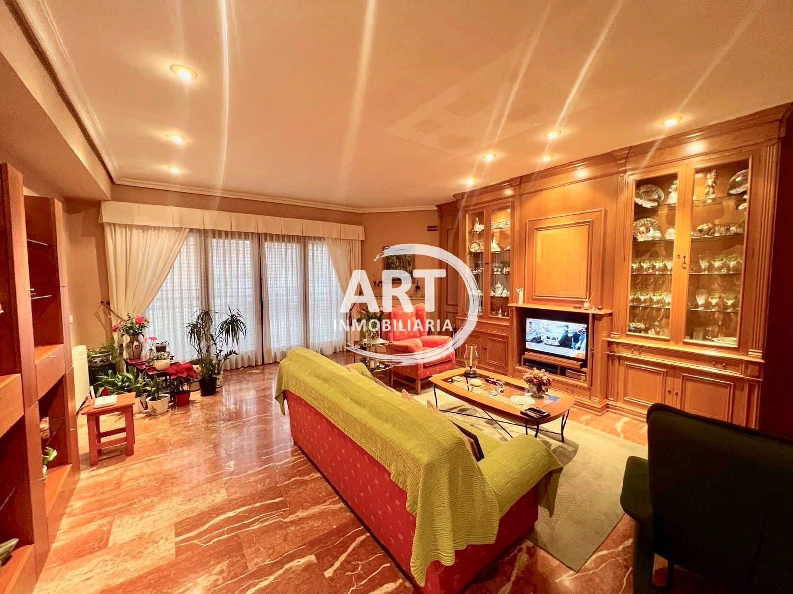 3 slaapkamer Halfvrijstaande villa te koop in Betera met zwembad garage - € 395.000 (Ref: 9550737)