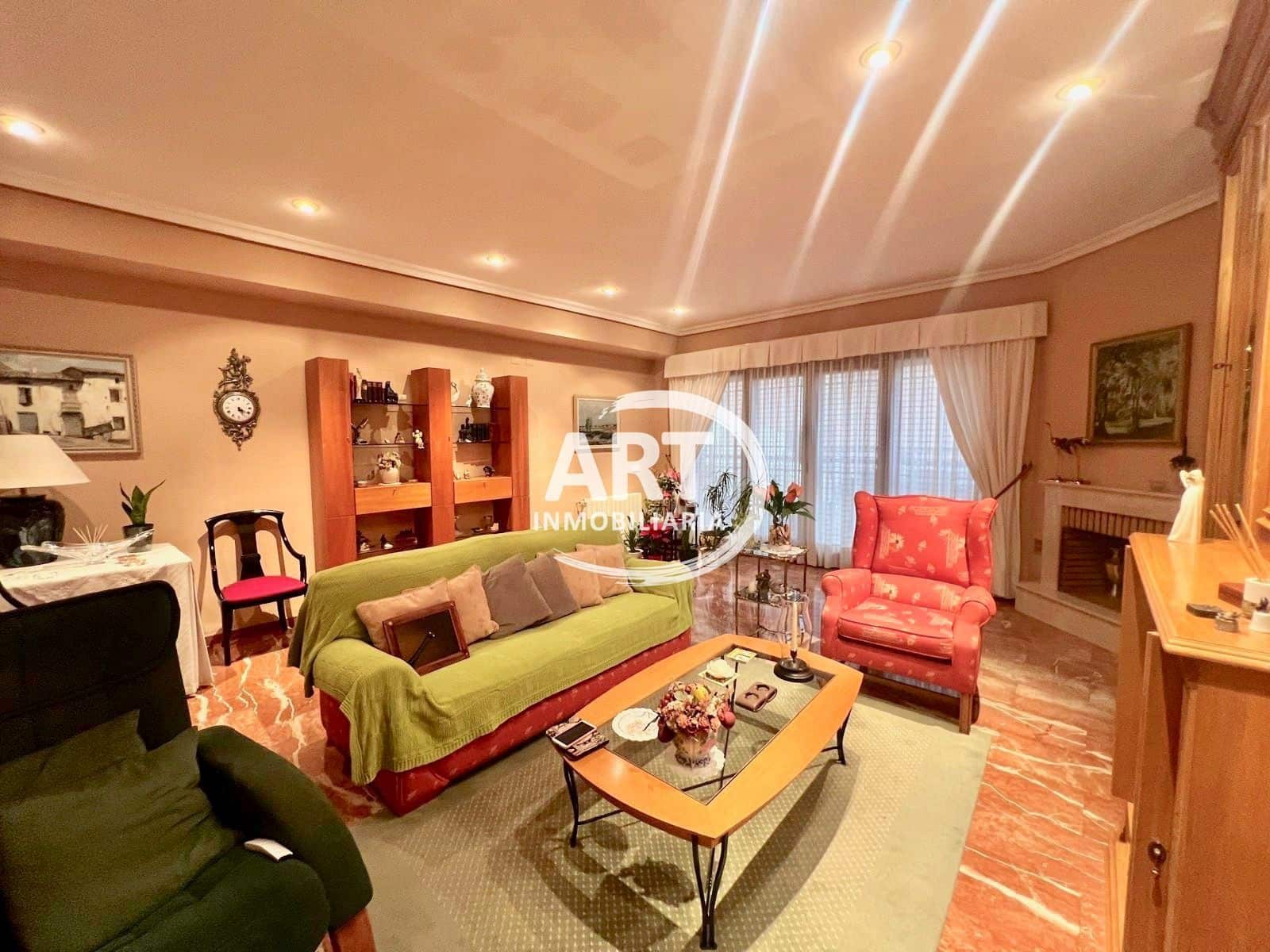 3 slaapkamer Halfvrijstaande villa te koop in Betera met zwembad garage - € 395.000 (Ref: 9550737)