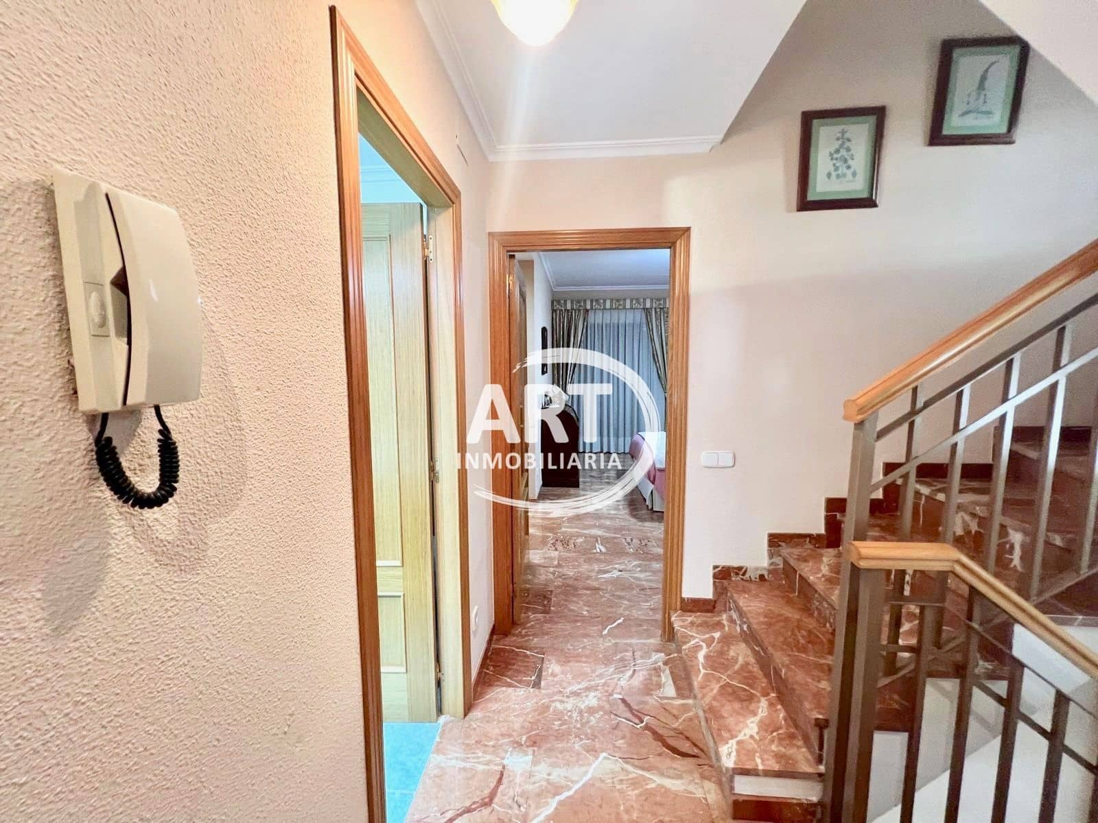 3 slaapkamer Halfvrijstaande villa te koop in Betera met zwembad garage - € 395.000 (Ref: 9550737)