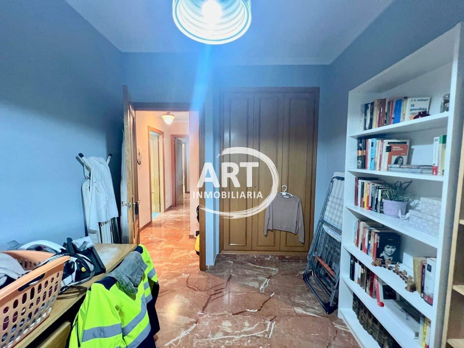 3 slaapkamer Halfvrijstaande villa te koop in Betera met zwembad garage - € 395.000 (Ref: 9550737)