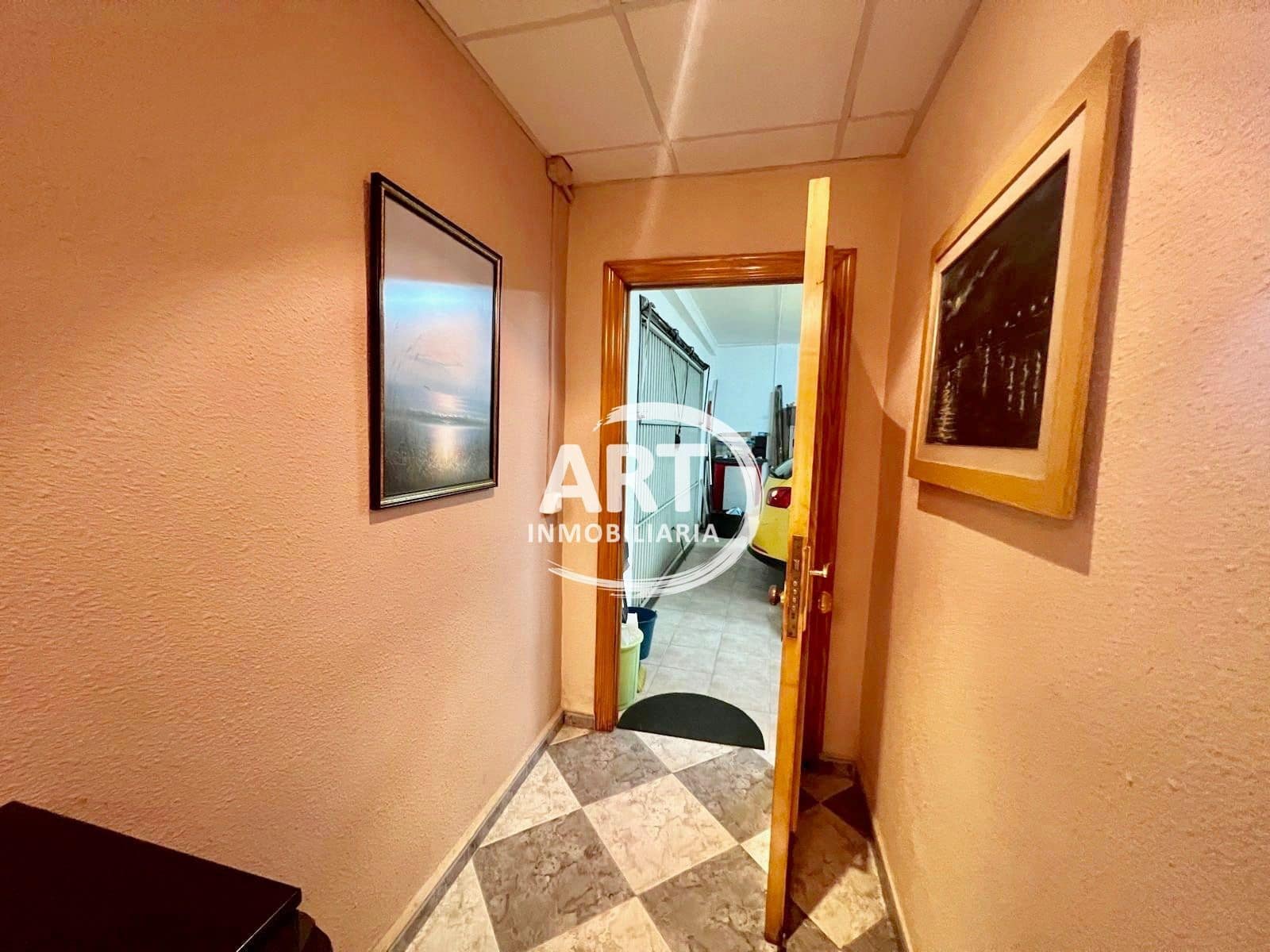 3 slaapkamer Halfvrijstaande villa te koop in Betera met zwembad garage - € 395.000 (Ref: 9550737)