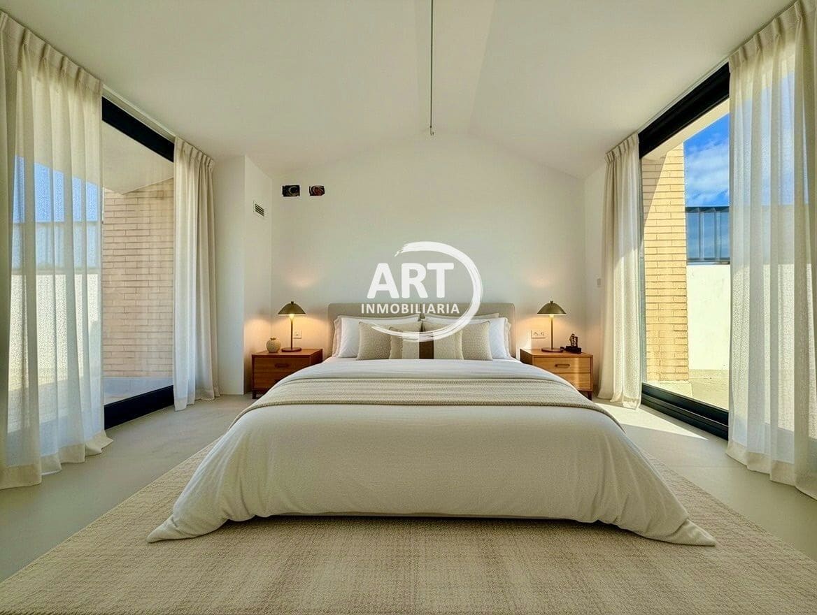 4 soverom Kjedet enebolig til salgs i Benisano med svømmebasseng garasje - € 412 154 (Ref: 9558451)