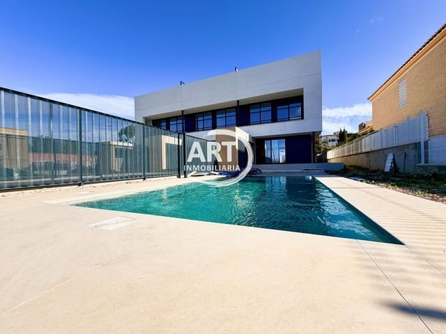 4 soverom Kjedet enebolig til salgs i Benisanó med svømmebasseng garasje - € 412 154 (Ref: 9558451)