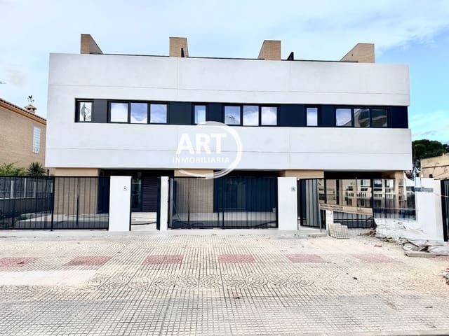 4 soverom Kjedet enebolig til salgs i Benisanó med svømmebasseng garasje - € 412 154 (Ref: 9558451)