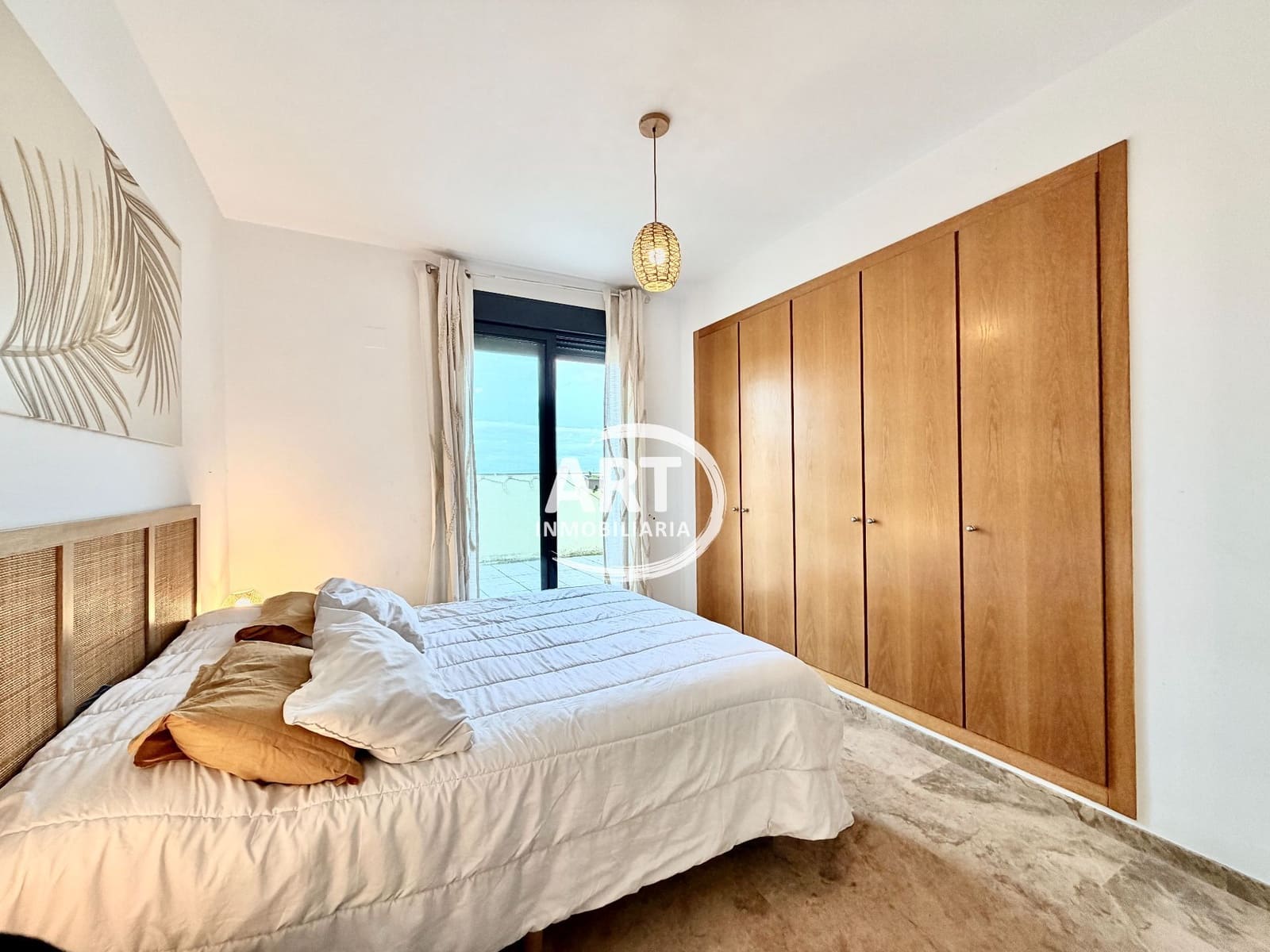 3 bedroom Penthouse for rent in Paterna with pool garage - € 1,700 (Ref: 9568013)