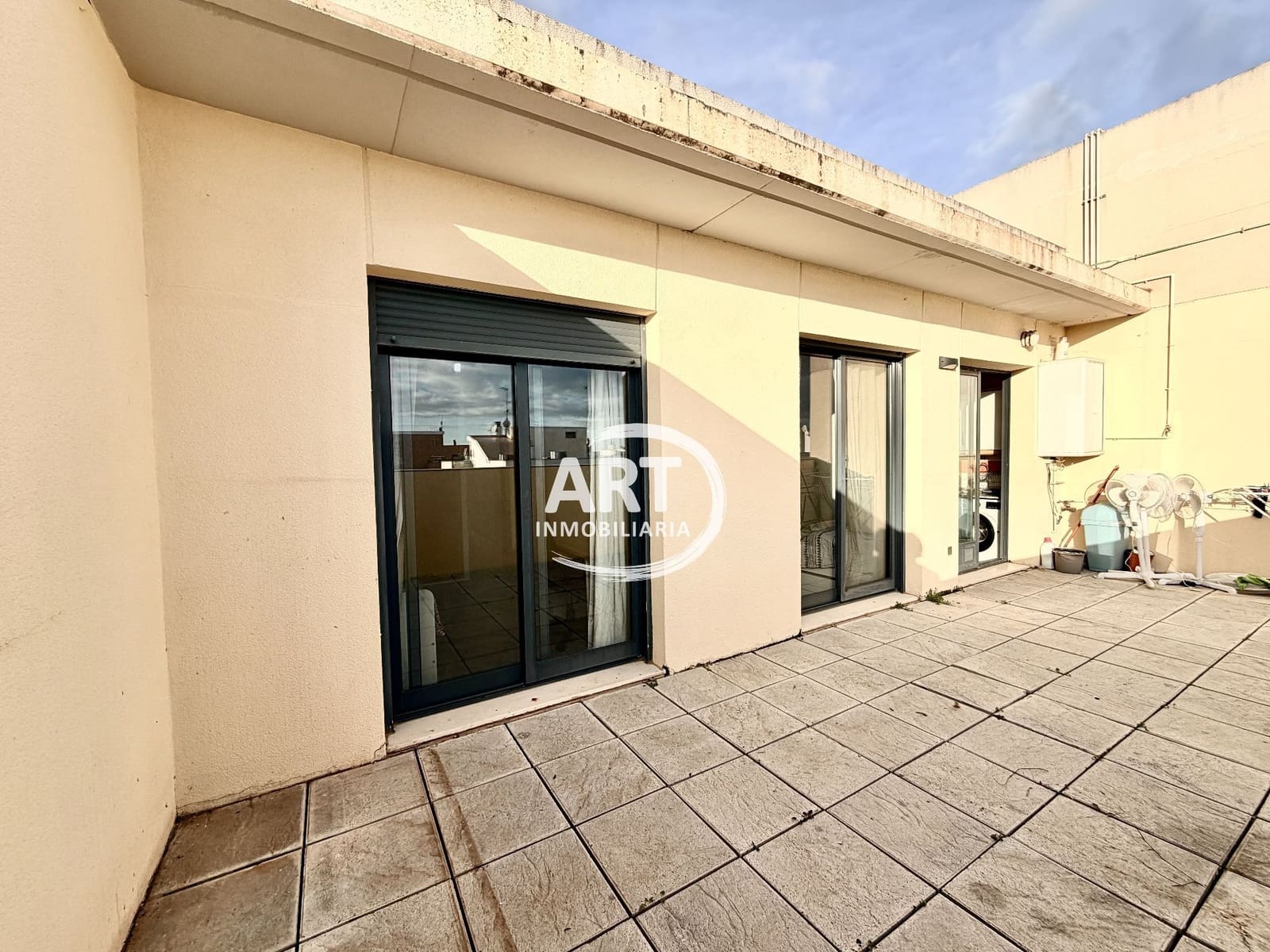 3 bedroom Penthouse for rent in Paterna with pool garage - € 1,700 (Ref: 9568013)