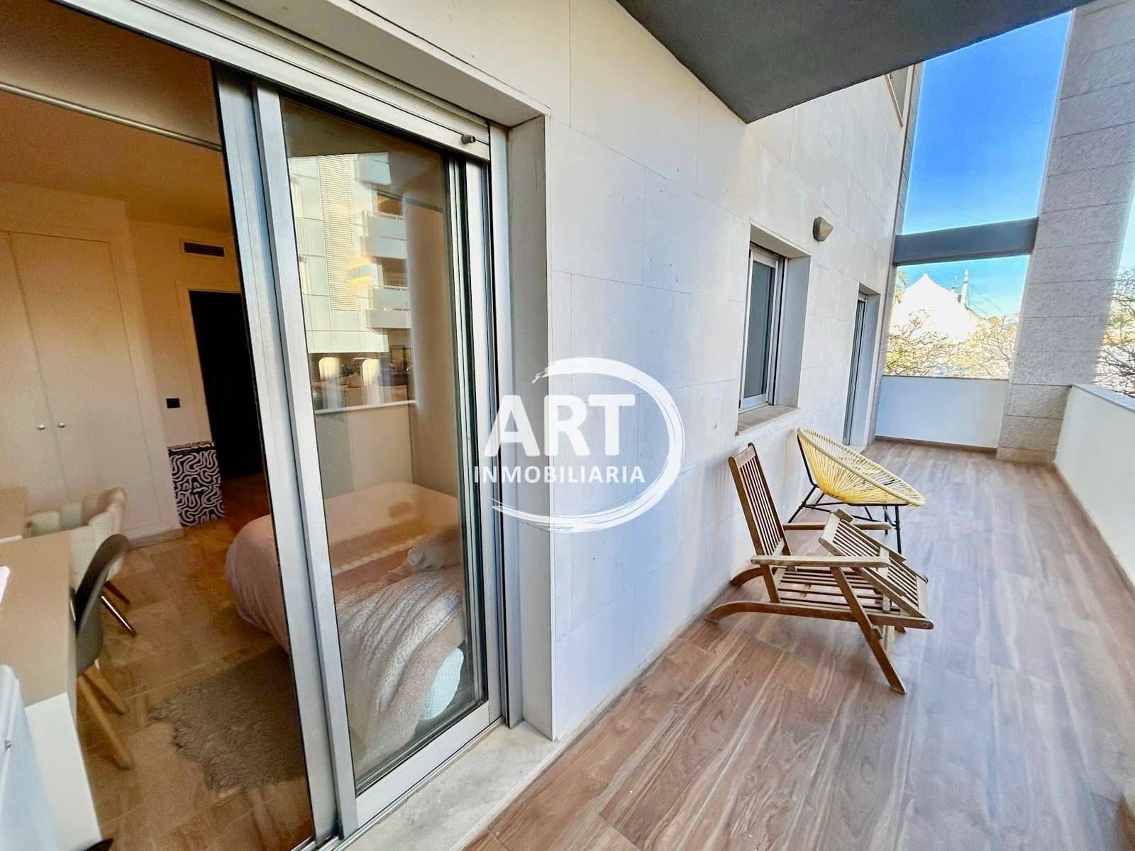 Appartement de 4 chambres à louer à Valence ville avec piscine garage - 2 500 € (Ref: 9568014)