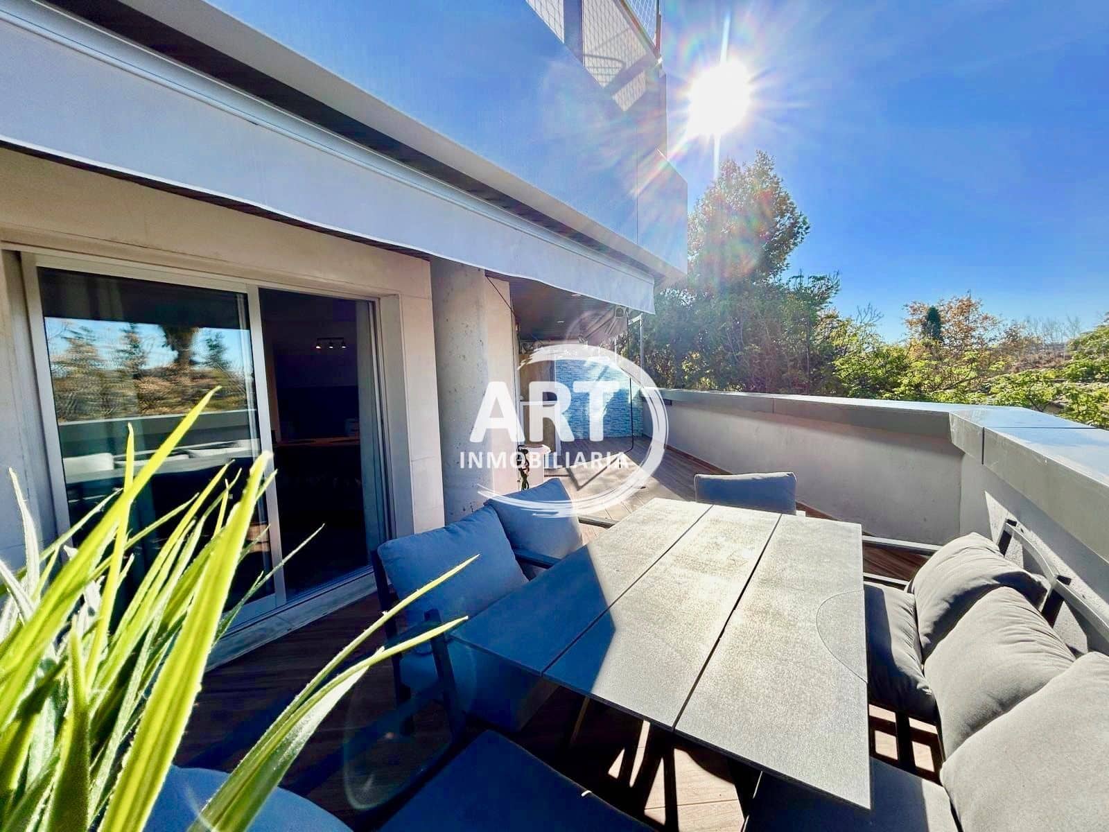 Appartement de 4 chambres à louer à Valence ville avec piscine garage - 2 500 € (Ref: 9568014)