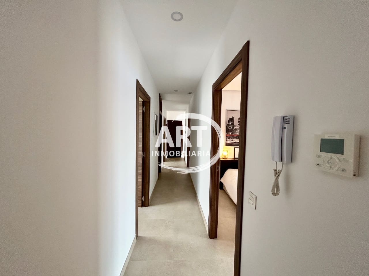 3 bedroom Villa for rent in L'Eliana with pool garage - € 3,500 (Ref: 9585379)