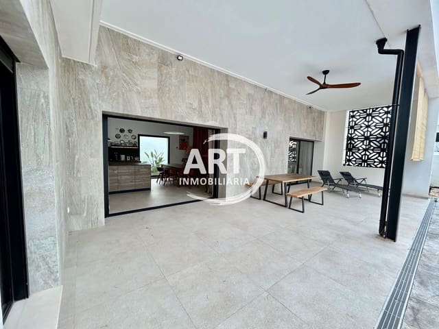 3 bedroom Villa for rent in L'Eliana with pool garage - € 3,500 (Ref: 9585379)