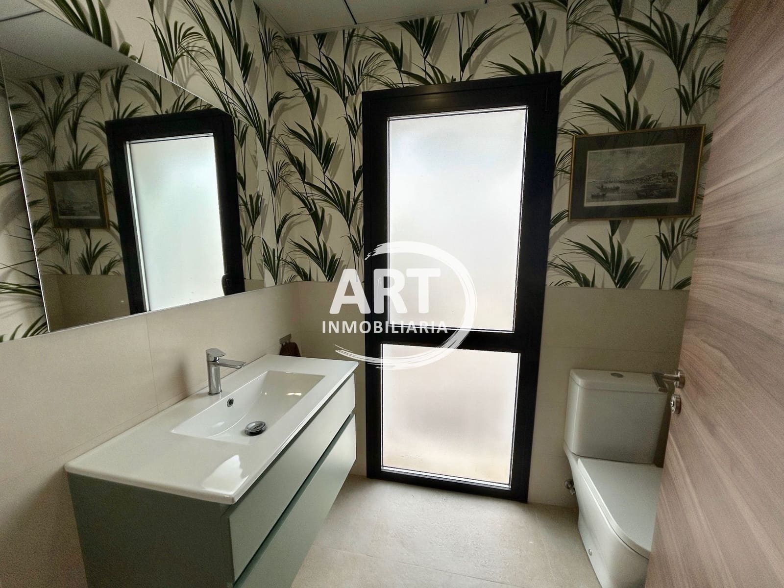 3 bedroom Villa for rent in L'Eliana with pool garage - € 3,500 (Ref: 9585379)