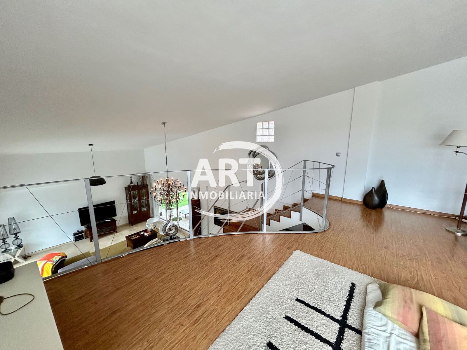 4 makuuhuone Huvila myytävänä paikassa Betera mukana uima-altaan 
autotalli - 849 900 € (Ref: 9585380)