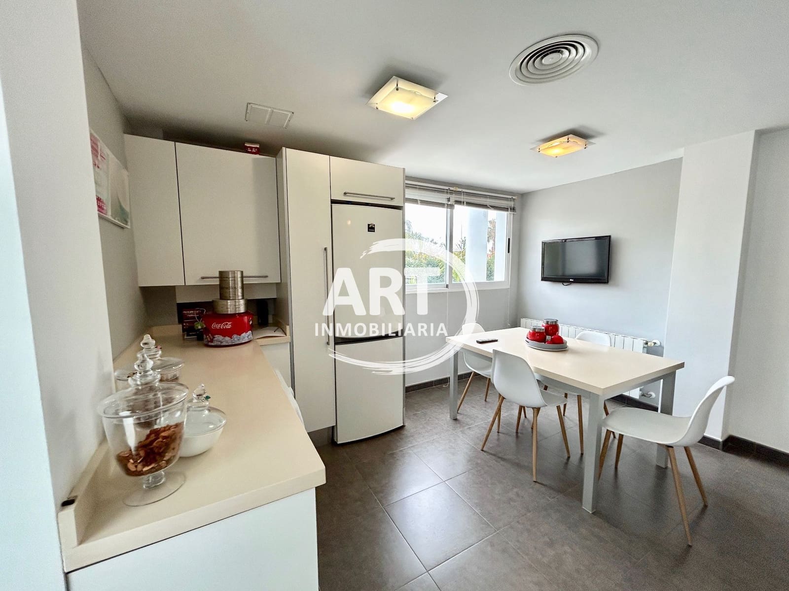 4 makuuhuone Huvila myytävänä paikassa Betera mukana uima-altaan 
autotalli - 849 900 € (Ref: 9585380)