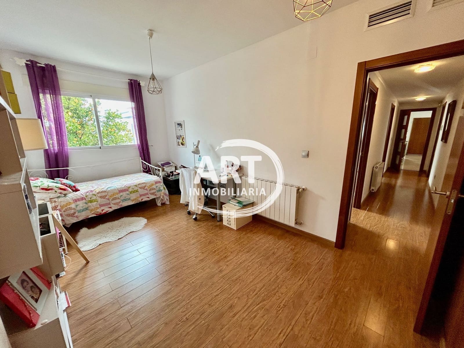 4 makuuhuone Huvila myytävänä paikassa Betera mukana uima-altaan 
autotalli - 849 900 € (Ref: 9585380)