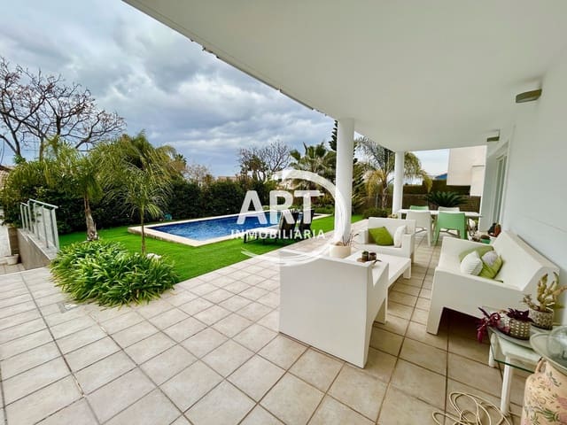 4 makuuhuone Huvila myytävänä paikassa Bétera mukana uima-altaan 
autotalli - 849 900 € (Ref: 9585380)