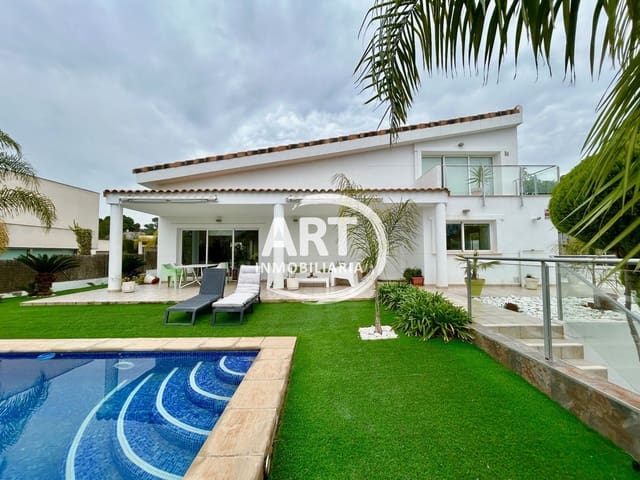 4 sovrum Villa att hyra i Bétera med pool garage - 3 999 € (Ref: 9585381)