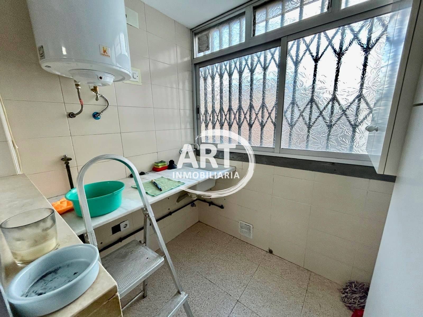 3 bedroom Flat for rent in L'Eliana - € 1,100 (Ref: 9590707)