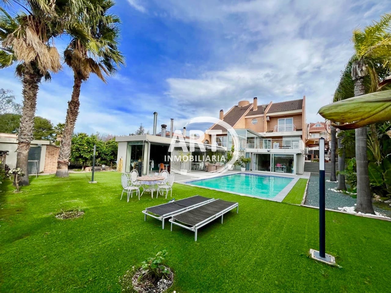 5 soveværelse Villa til salg i Riba-roja de Turia med swimmingpool garage - € 720.000 (Ref: 9594623)