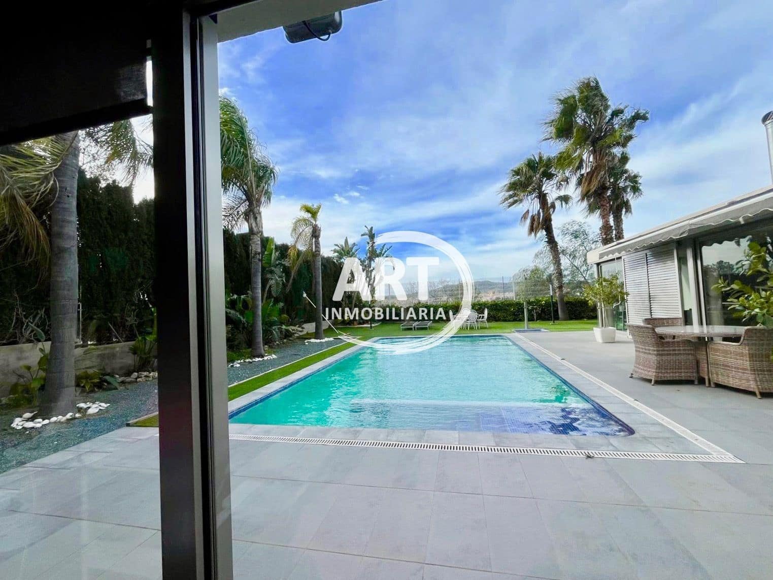 5 soveværelse Villa til salg i Riba-roja de Turia med swimmingpool garage - € 720.000 (Ref: 9594623)