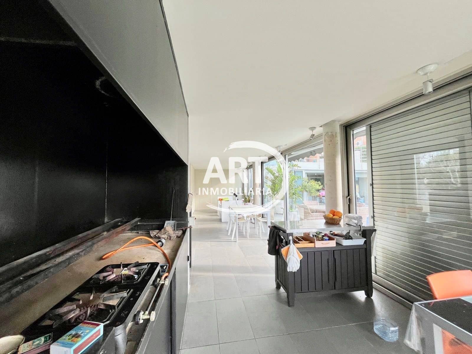 5 soveværelse Villa til salg i Riba-roja de Turia med swimmingpool garage - € 720.000 (Ref: 9594623)