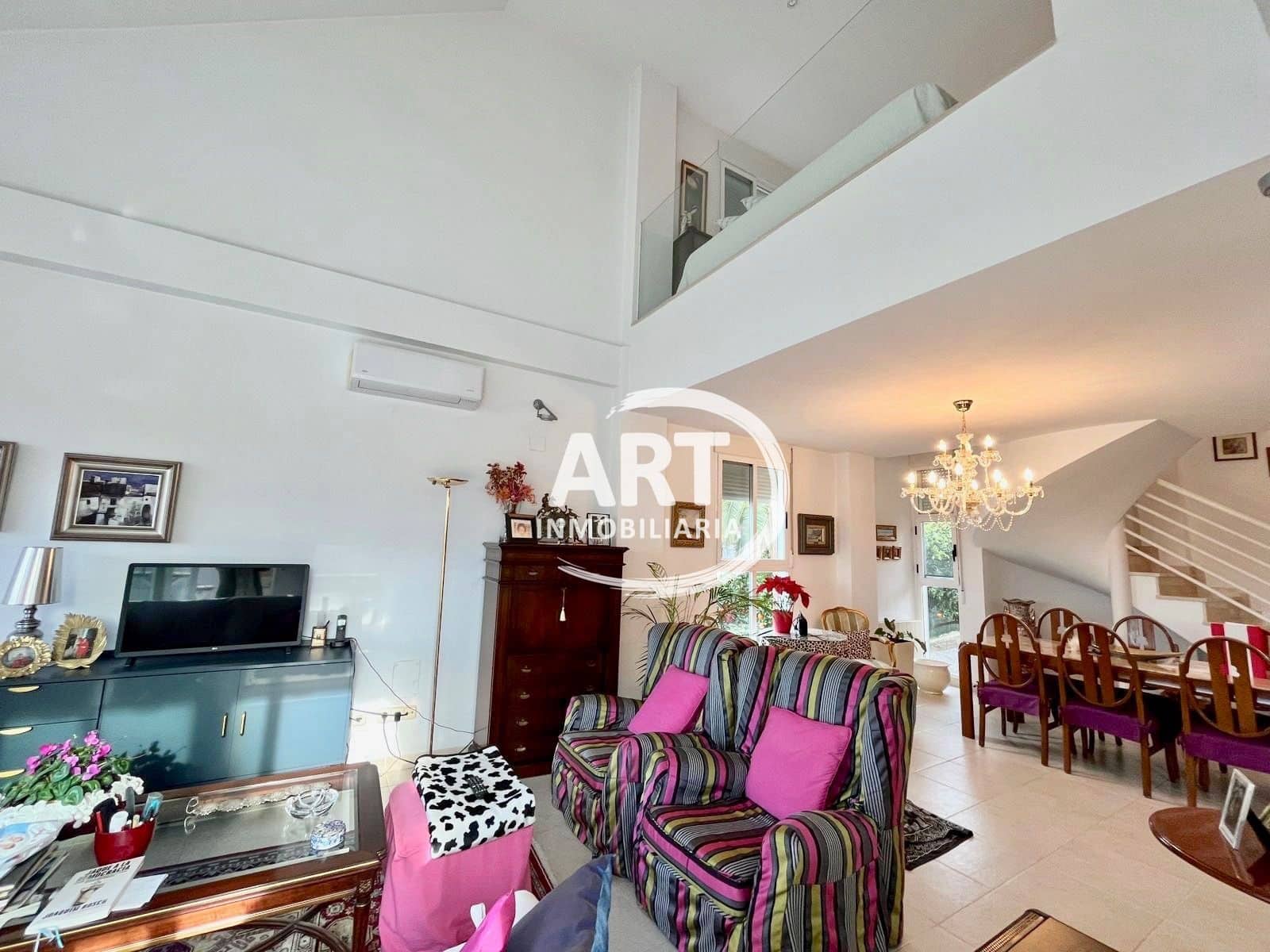 5 soveværelse Villa til salg i Riba-roja de Turia med swimmingpool garage - € 720.000 (Ref: 9594623)