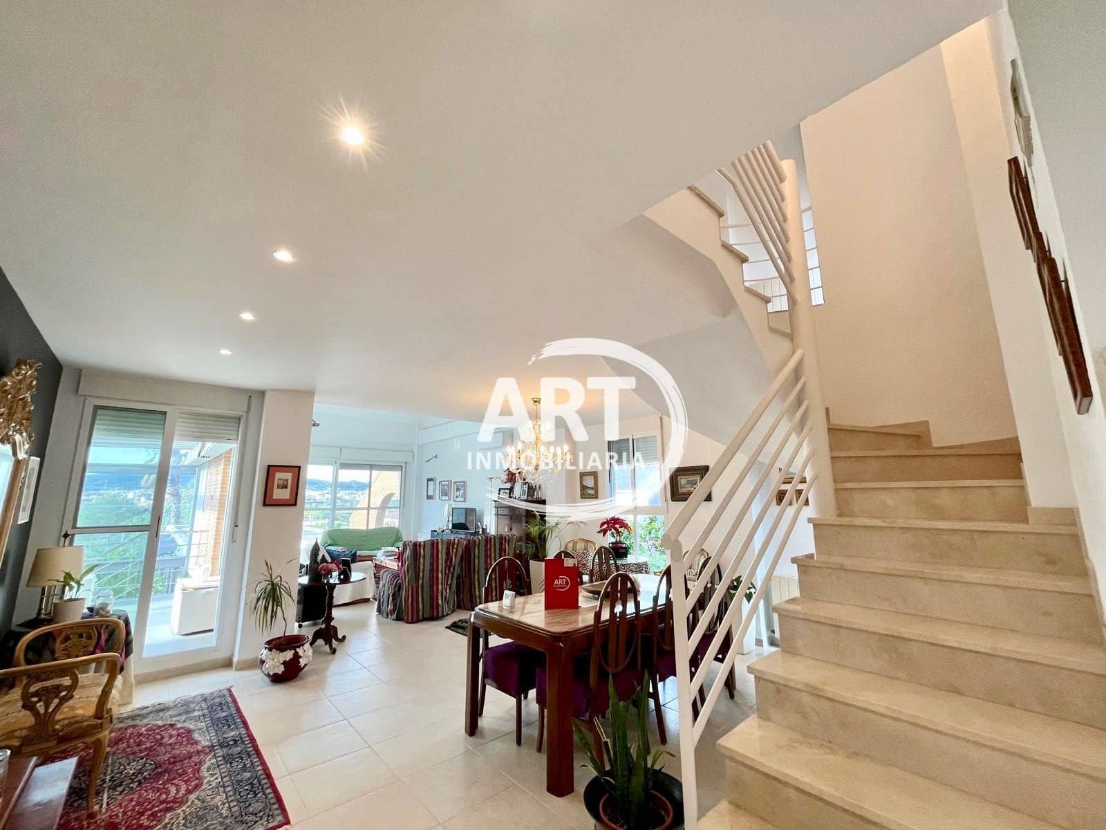 5 soveværelse Villa til salg i Riba-roja de Turia med swimmingpool garage - € 720.000 (Ref: 9594623)