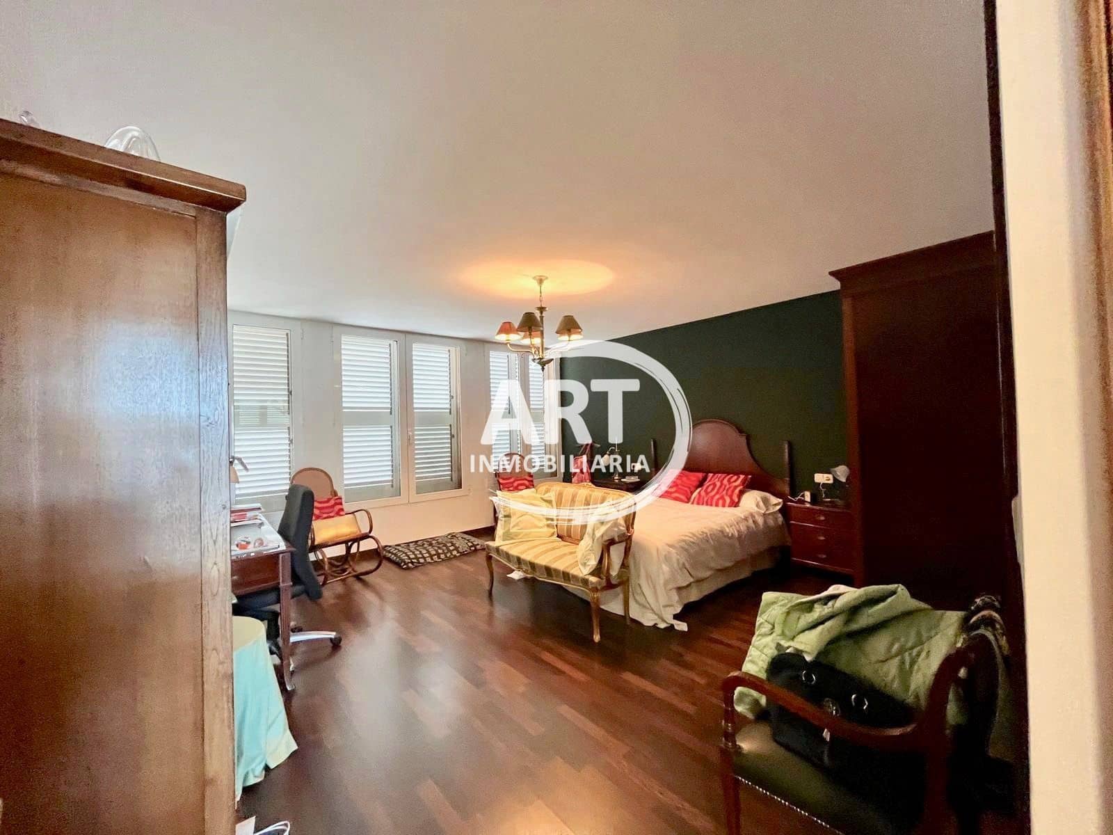 5 soveværelse Villa til salg i Riba-roja de Turia med swimmingpool garage - € 720.000 (Ref: 9594623)