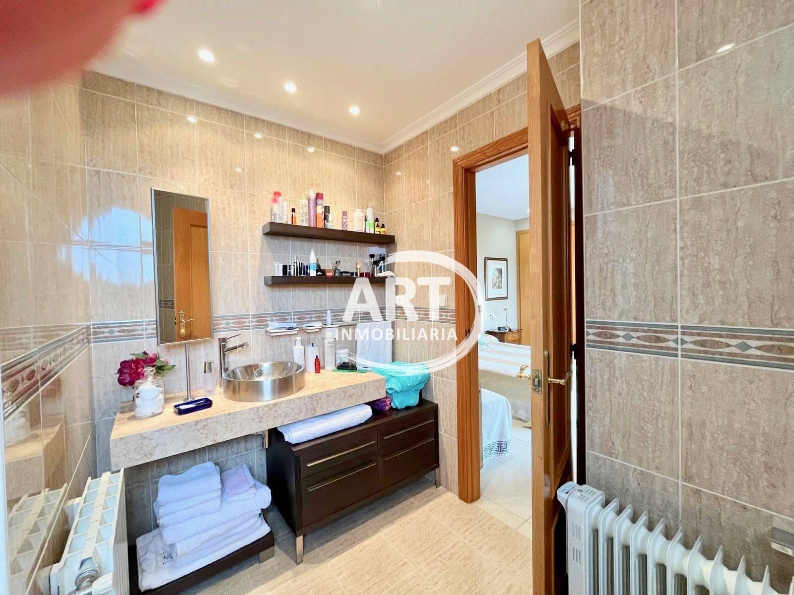 5 soveværelse Villa til salg i Riba-roja de Turia med swimmingpool garage - € 720.000 (Ref: 9594623)