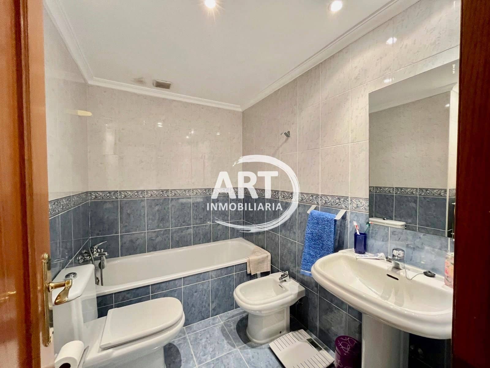 5 soveværelse Villa til salg i Riba-roja de Turia med swimmingpool garage - € 720.000 (Ref: 9594623)