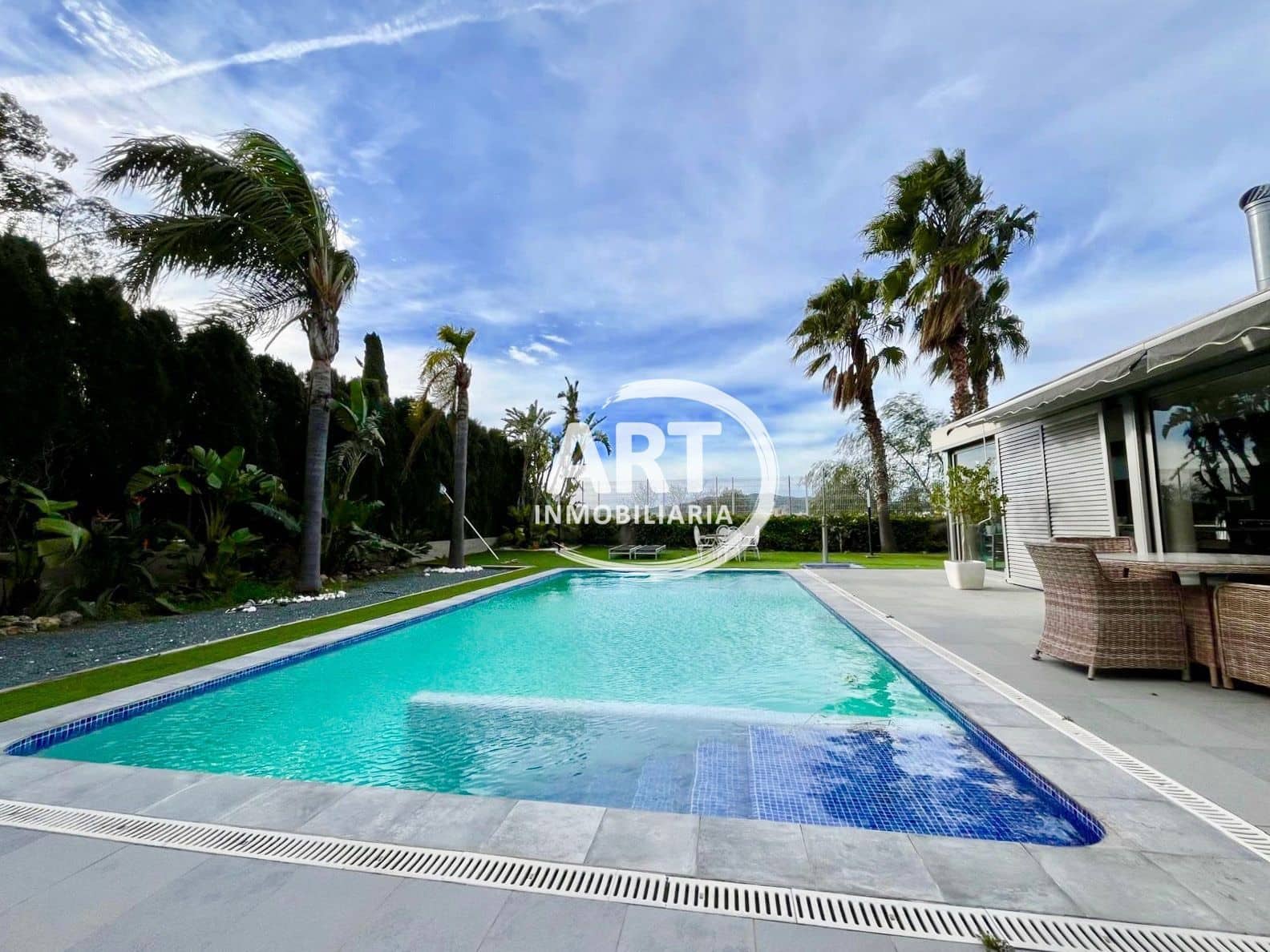 5 soveværelse Villa til salg i Riba-roja de Turia med swimmingpool garage - € 720.000 (Ref: 9594623)