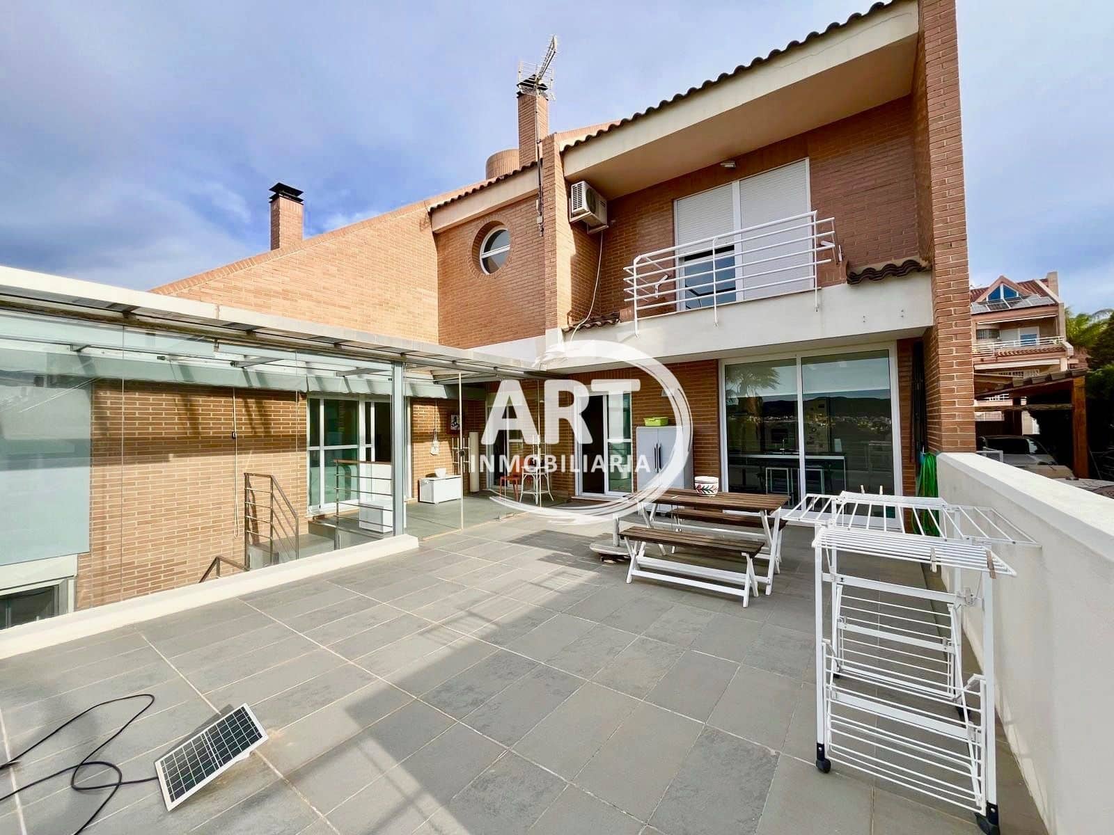 5 soveværelse Villa til salg i Riba-roja de Turia med swimmingpool garage - € 720.000 (Ref: 9594623)