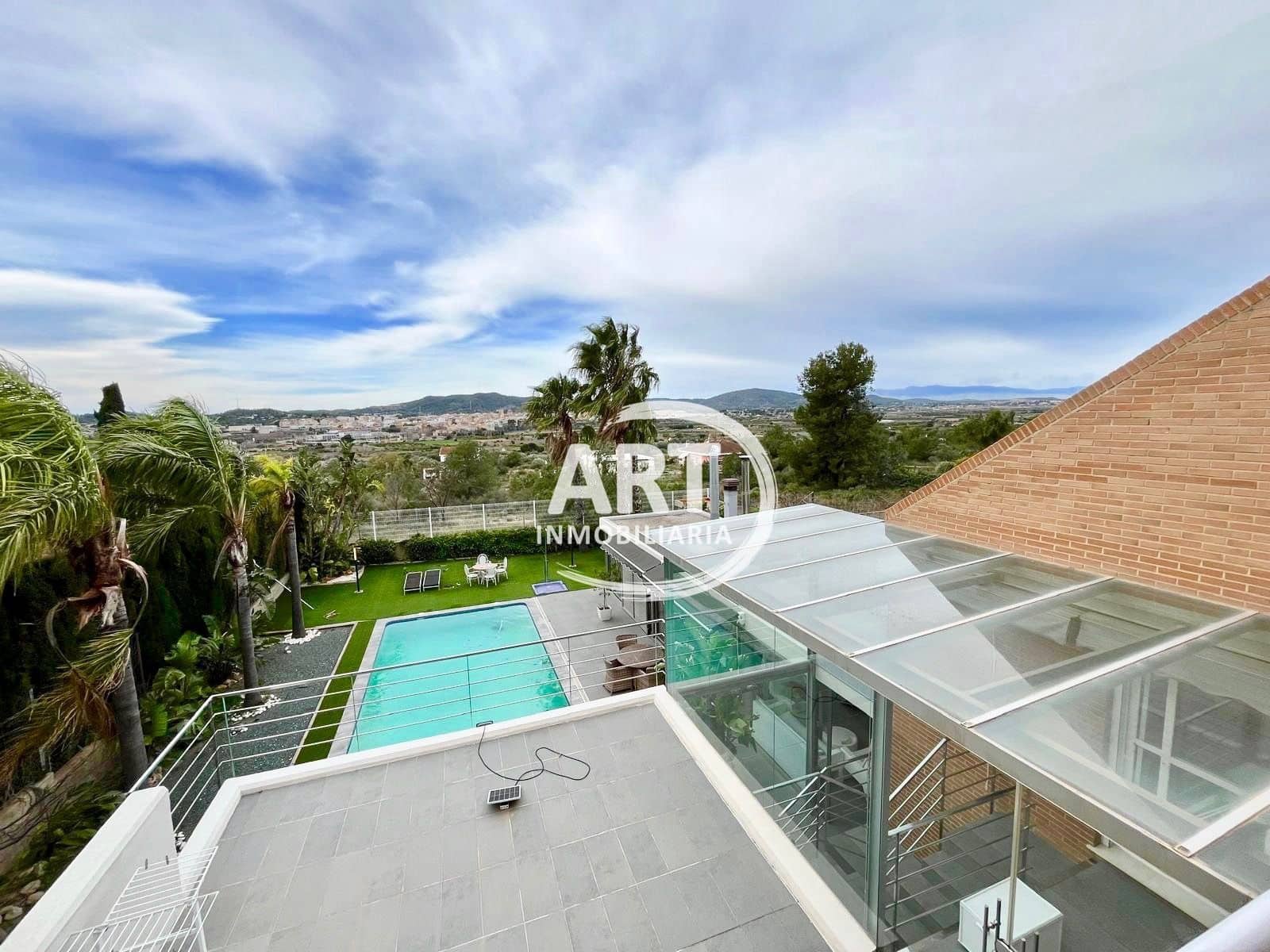 5 soveværelse Villa til salg i Riba-roja de Turia med swimmingpool garage - € 720.000 (Ref: 9594623)