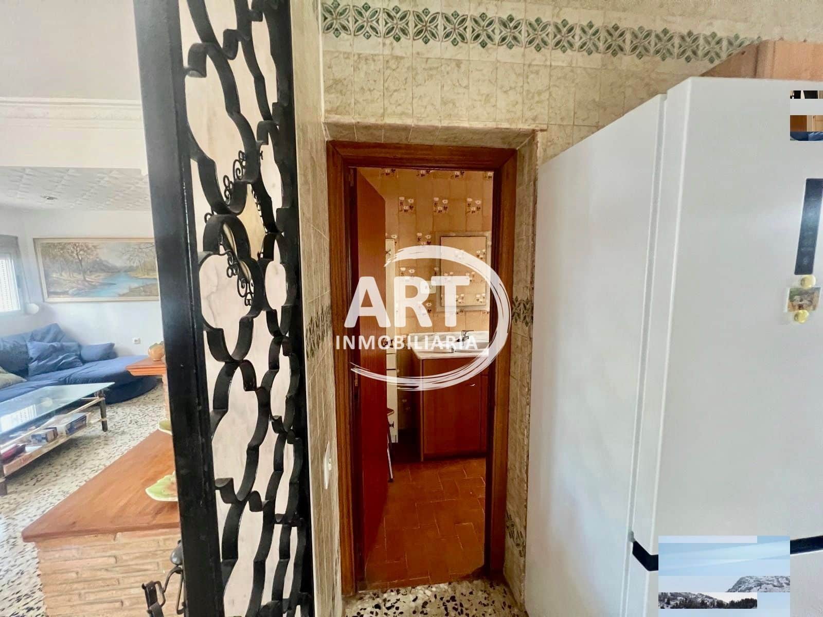 4 quarto Moradia para arrendar em Olocau com piscina garagem - 1 200 € (Ref: 9598670)
