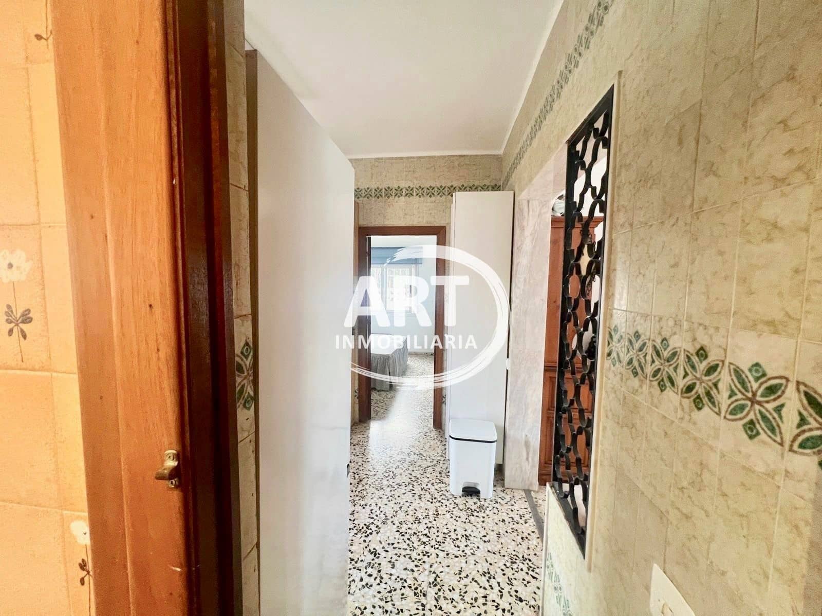 4 quarto Moradia para arrendar em Olocau com piscina garagem - 1 200 € (Ref: 9598670)